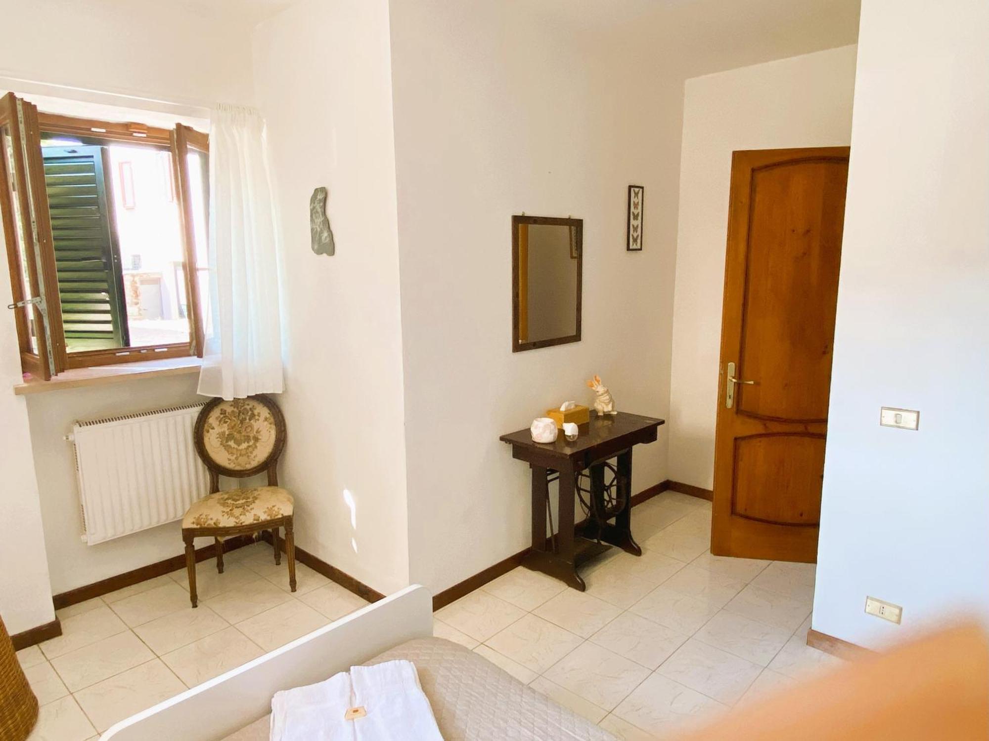 Chiara House Apartment Barga Exterior foto